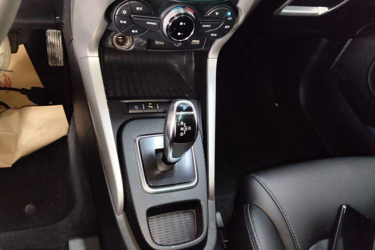 Used BYD Yuan New Energy 2018 EV360 Smart Connect Cool Edition