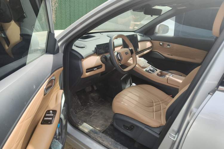 Used Geely Galaxy Xingjian 7 EM-i 2025 120km Exploration+ Version