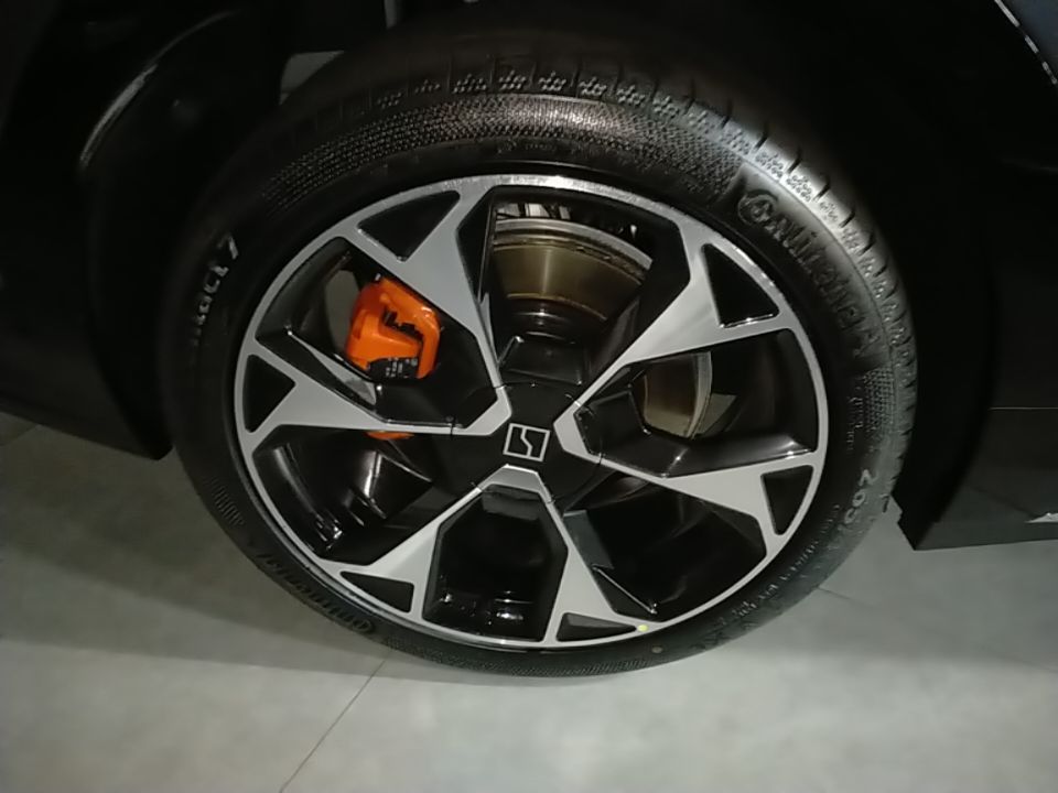 Zeekr 7X 2026 103kWh All-Wheel-Drive Ultra Edition — снимка 11