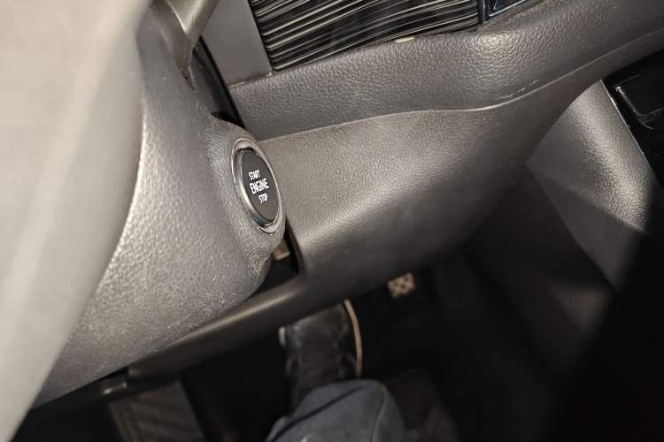 Used Skoda Kodiaq 2017 TSI330 7-Seater Two-Wheel-Drive Luxury Edition
