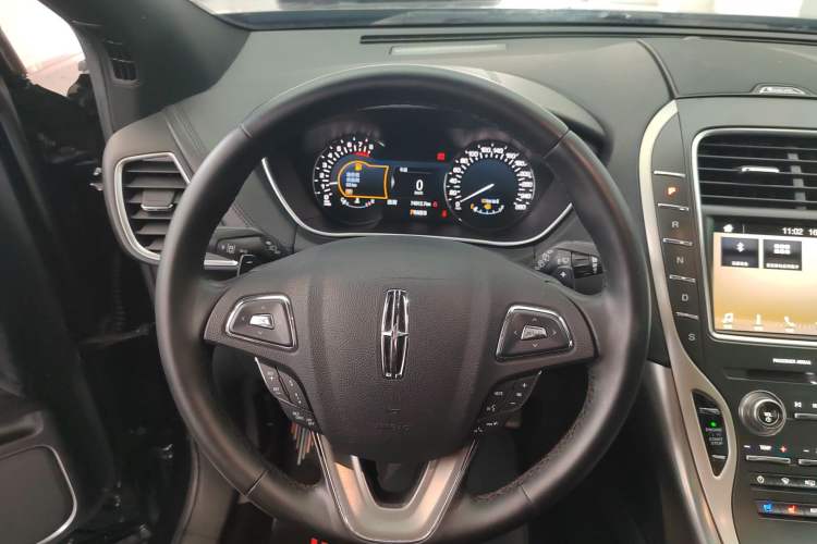 Used Lincoln MKX 2017 2.0T Four-Wheel Drive Zunya Edition
