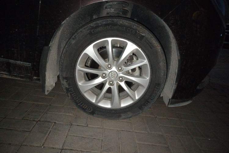 Used Buick GL8 2017 ES 28T Luxury Model China V Standard
