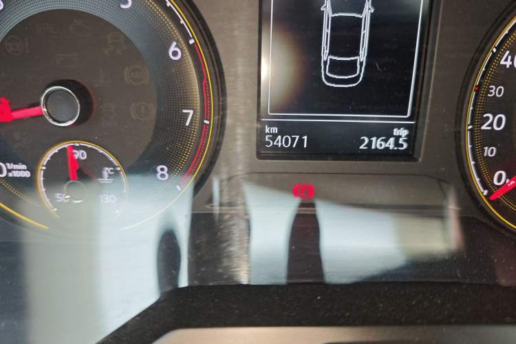 Used Volkswagen Lavida 2019 280TSI DSG Luxury Edition China VI Standard Odometer Close Up