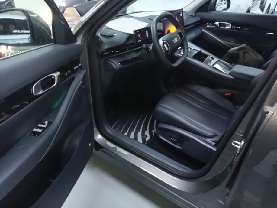 Geely Galaxy E5 2026 Model 610km Exploration+ Edition — снимка 18