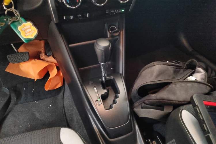 Used Toyota YARiS L Zhi Xuan 2021 X-Trail 1.5L CVT Leading Edition