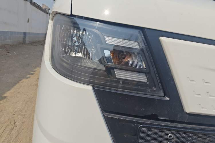 Used Foton Skyworth EV6 2023 Fast and Slow Charging Version
