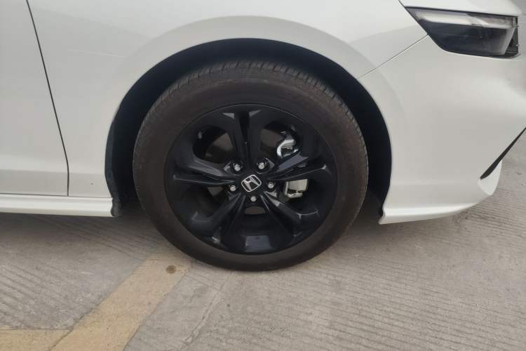 Used Honda Accord 2025 260TURBO Luxury Edition Right Front Wheel Hub