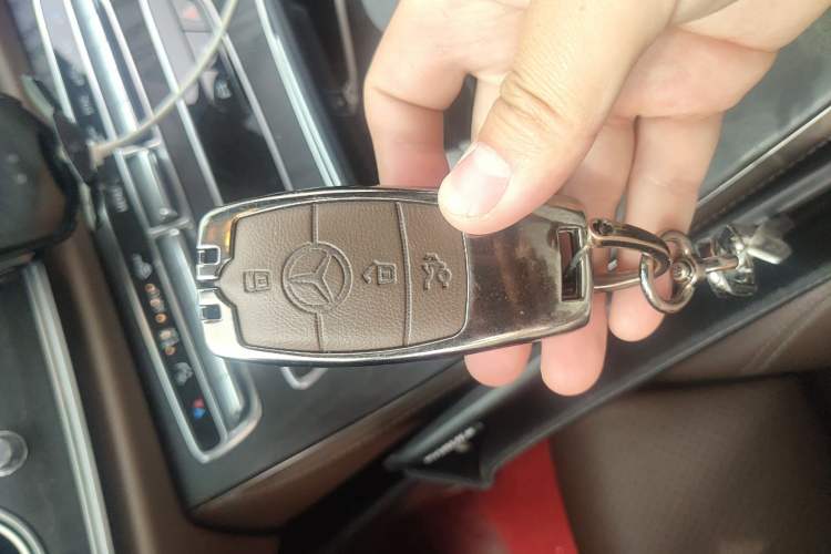 Used Mercedes-Benz E-Class 2022 Second Facelift E 300 L Sporty and Stylish Edition