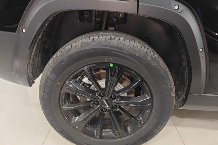 Used Haval Raptor New Energy 2026 Model Hi4 200 Ultra Right Rear Wheel Hub