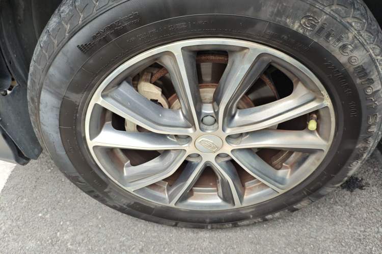 Used Geely Auto Emgrand X7 Sport 2018 1.8TD Automatic Two-Wheel Drive Smart Connect 4G Internet Edition Exterior 4