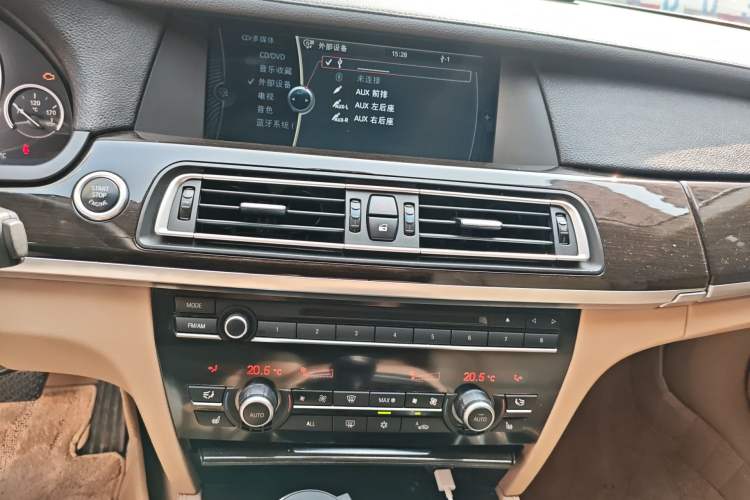 Used BMW 7 Series 2009 740Li Leading Model
