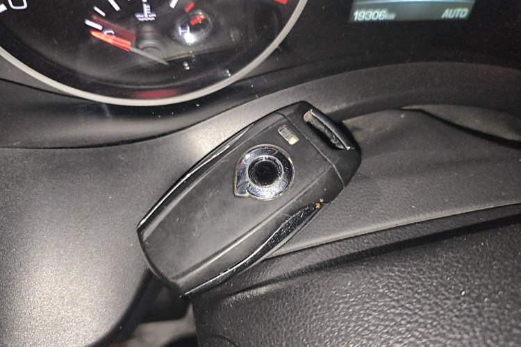 Used Great Wall Poer 2019 2.0T Commercial Version Manual Diesel 4x4 Elite Long-Box GW4D20M
