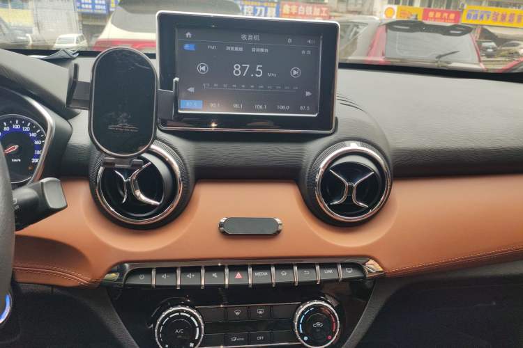 Used BAIC Senova X35 2016 1.5L Automatic Luxury Edition
