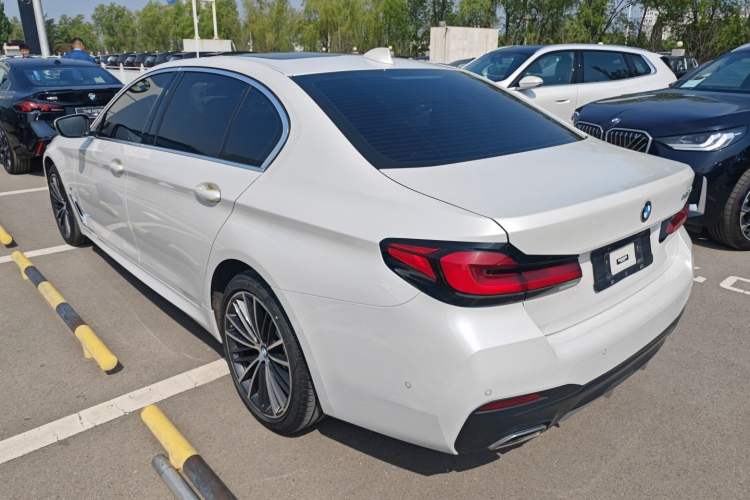 Used BMW 5 Series 2023 530Li Leading Model M Sport Package Exterior 2