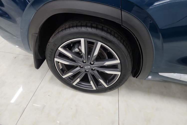 Used Geely Auto Monjaro L 2023 2.0TD High-Power Automatic Two-Wheel Drive Flagship Version
