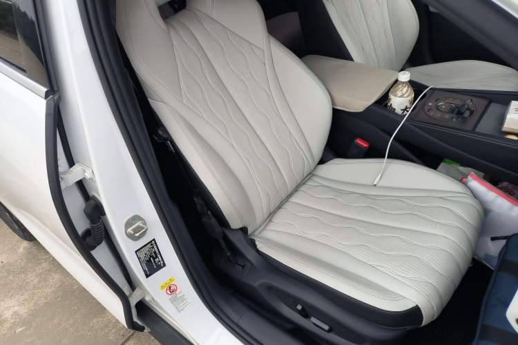 Used BYD Seal 06 New Energy 2024 DM-i 120KM Flagship Model Right Front Seat