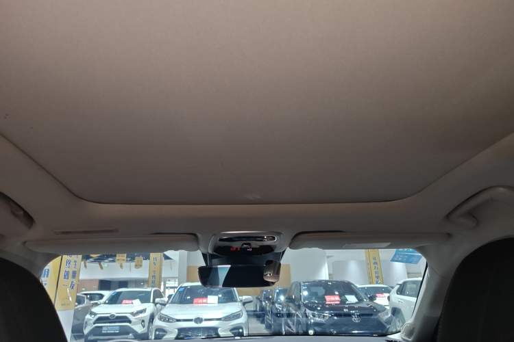 Used Lynk & Co 02 2018 1.5T DCT Two-Wheel Drive Pro Version China V Emission Standard
