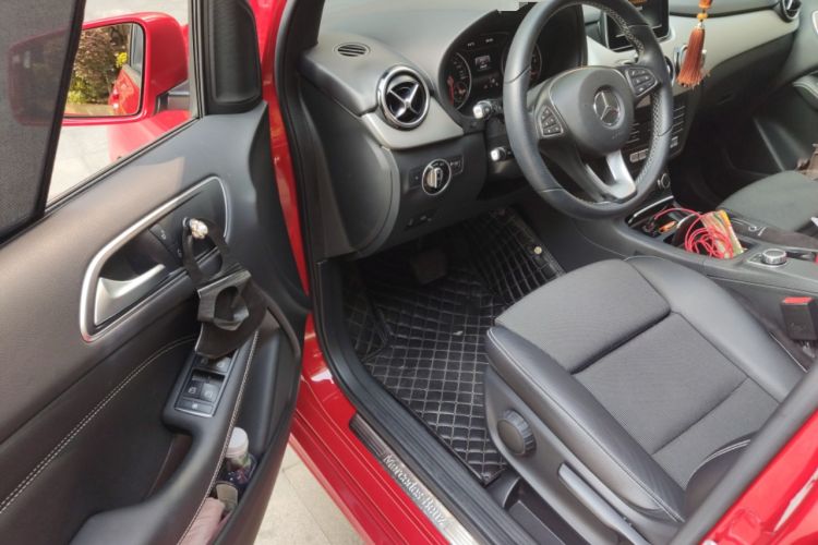 Used Mercedes-Benz B-Class 2015 B 200 Sport Edition
