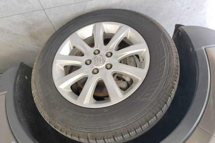 Used Buick Envision 2018 20T Two-Wheel-Drive Elite Model