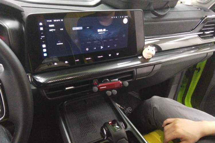 Used Haval X DOG 2022 1.5T DCT Two-Wheel Drive Trendy Edition Audio And AC Panel