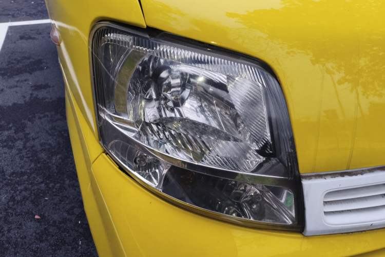 Used Suzuki Landy 2009 1.4L Manual Comfort Version Sunlight Edition Right Front Headlight