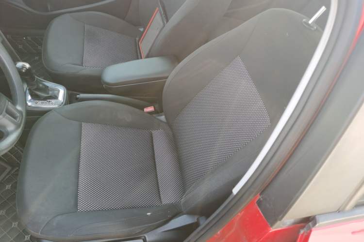 Used Volkswagen Polo 2013 1.6L Automatic Comfort Edition