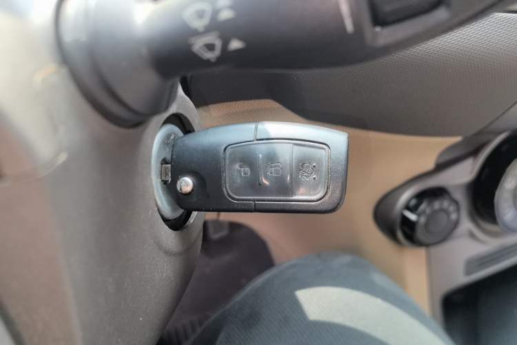 Used Ford Fiesta 2011 Hatchback 1.5L Automatic Fashion Edition