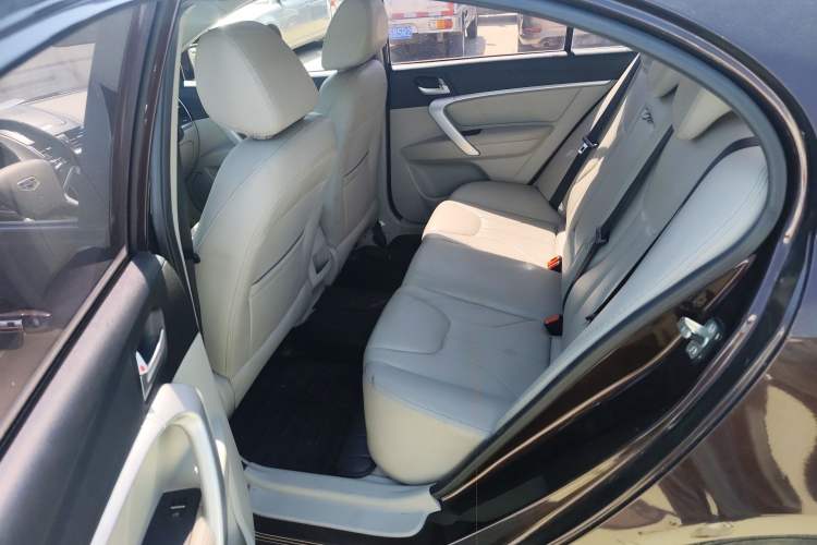 Used Geely Auto Emgrand 2016 Sedan 1.5L Manual Luxury Model Left Rear Seat