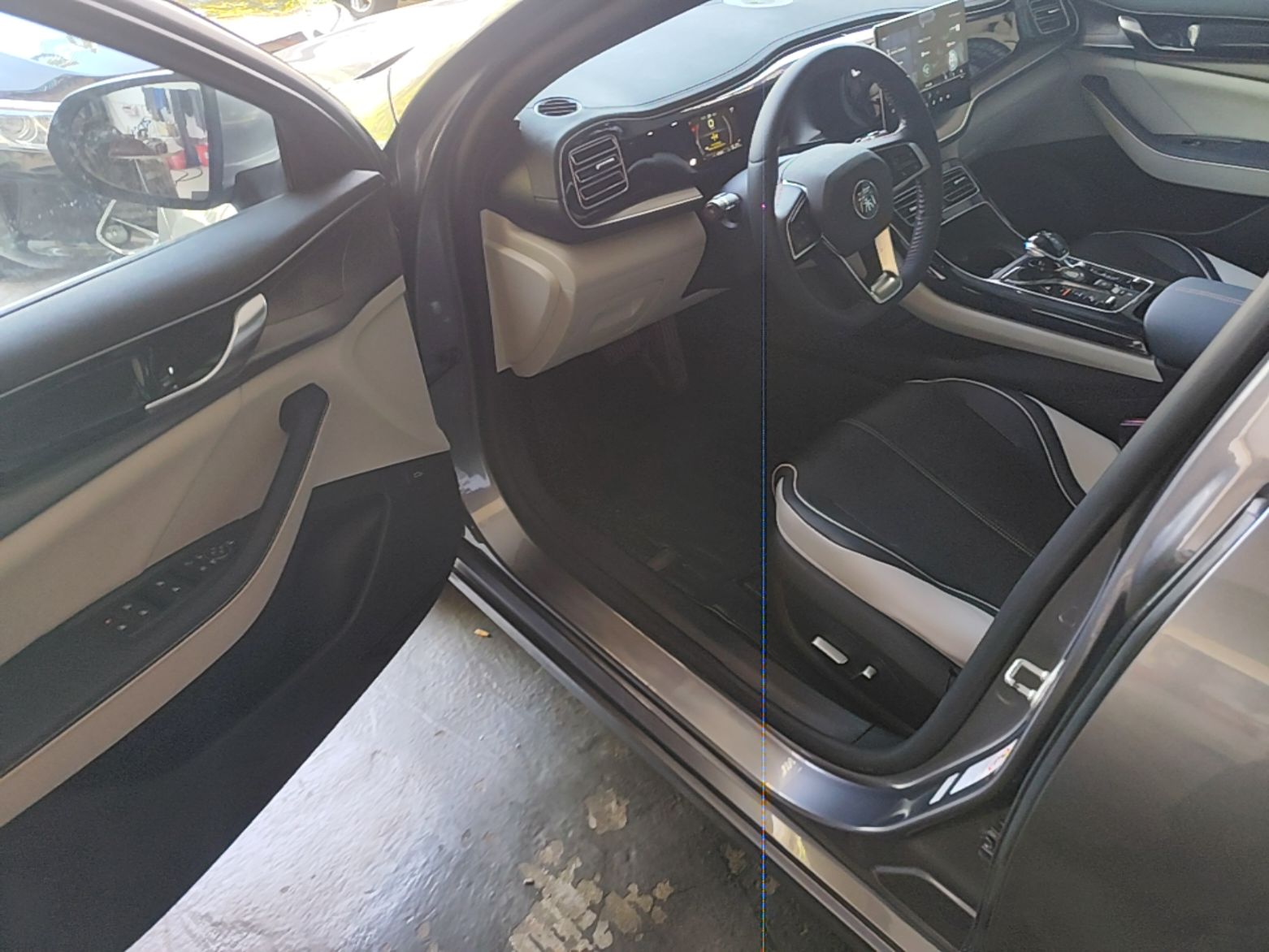 BYD Qin PLUS 2021 DM-i 55KM Flagship Model — снимка 18