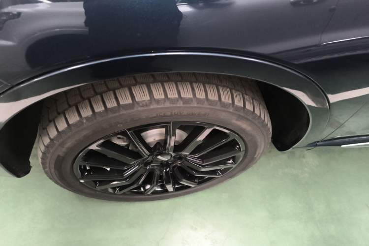 Used Wey Mocha New Energy 2024 Hi4 Four-Wheel Drive Long-Range Version Left Front Wheel Hub