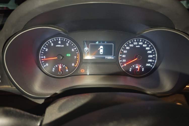 Used Kia K5 2016 2.0L Automatic LUX