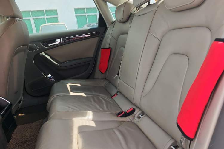 Used Audi A4L 2011 2.0 TFSI Comfort Model