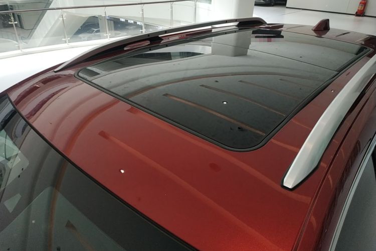 Used Chevrolet Equinox 2017 550T Automatic All-Wheel-Drive Huanjie Edition Roof