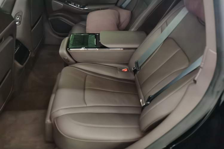 Used Denza Z9 2024 1100 km Four-Wheel Drive Max Version
