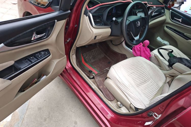 Used Honda Crider 2013 1.8L manual Comfort version Driver Seat