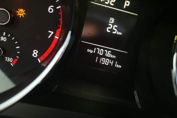 Used Volkswagen Sagitar 2016 230TSI 25th Anniversary Edition Odometer Close Up