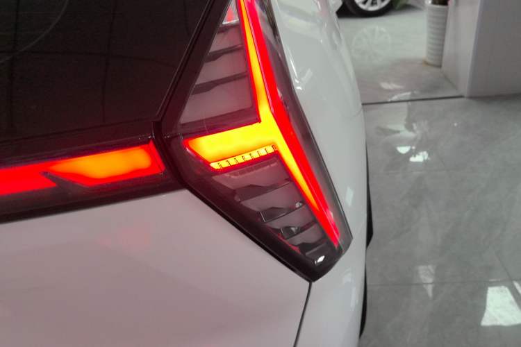 Used Geely Auto FX11 2023 1.5TD DCT Prestige Edition