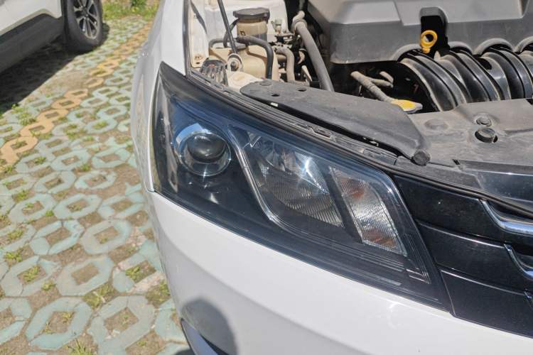 Used Geely Auto Emgrand 2016 Sedan 1.5L Manual Luxury Model