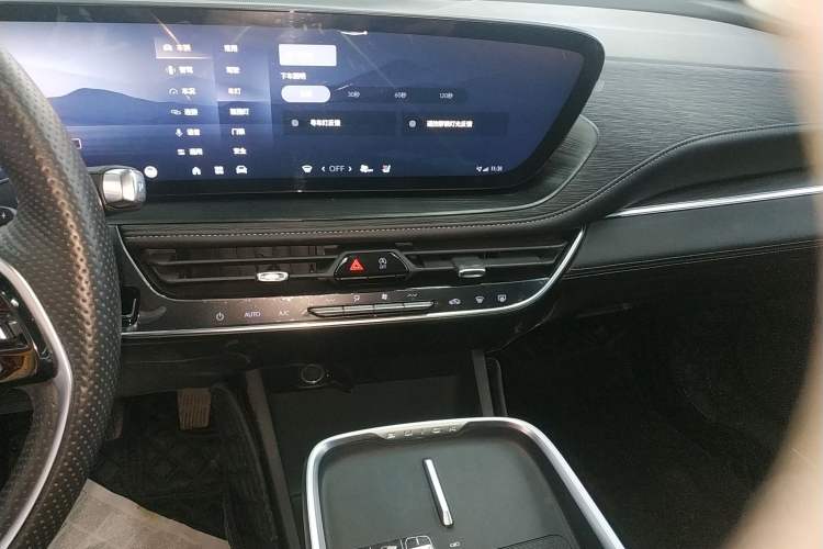 Used Buick LaCrosse 2023 28T Prestige Edition