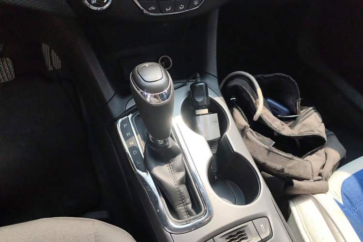 Used Chevrolet Cruze 2017 1.5L Automatic Pioneer Sunroof Edition