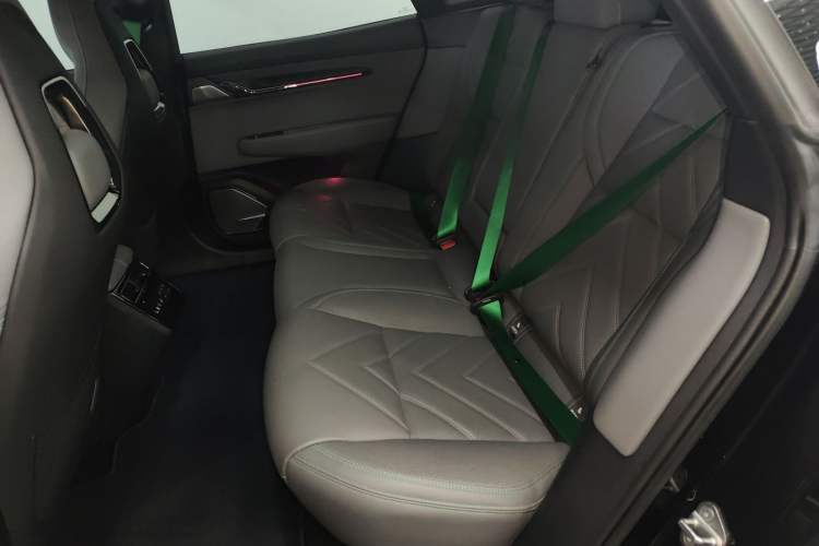 Used Zeekr 001 2022 Ultra-Long Range Dual-Motor ME Version
