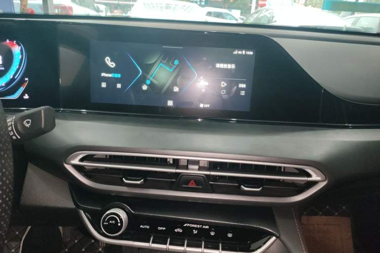 Used Changan Eado 2021 PLUS Blue Whale NE 1.4T GDI DCT Prestige Model
