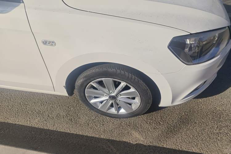 Used Volkswagen Jetta 2013 1.6L Manual Comfort Model