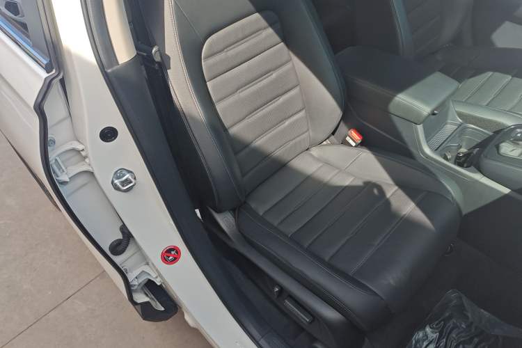 Used Honda CR-V 2024 240TURBO Two-Wheel-Drive FENGSHANG Edition 5 Seats Right Front Seat