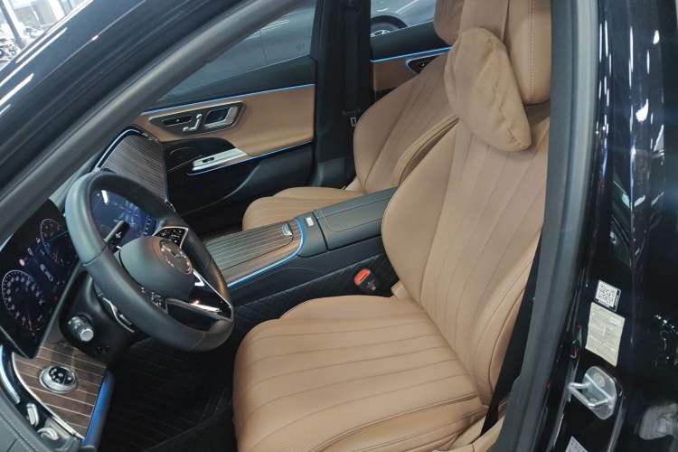 Used Mercedes-Benz E-Class 2024 Refresh E 300 L Stylish Edition