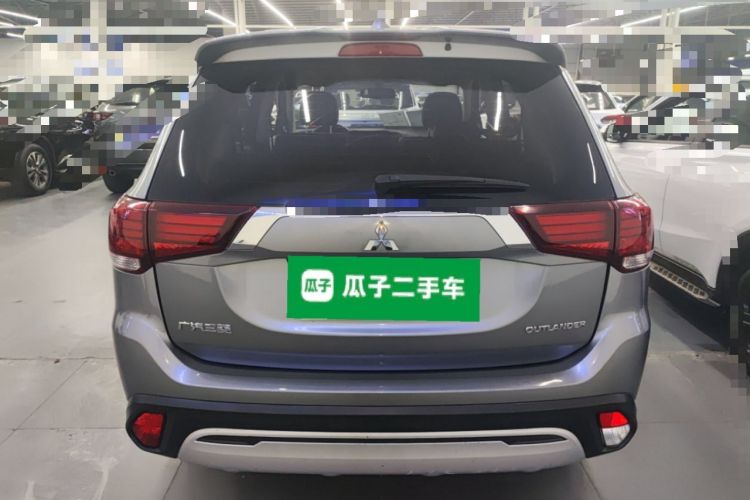 Used Mitsubishi Outlander 2020 2.0L Two-Wheel Drive Comfort Edition 7-Seater