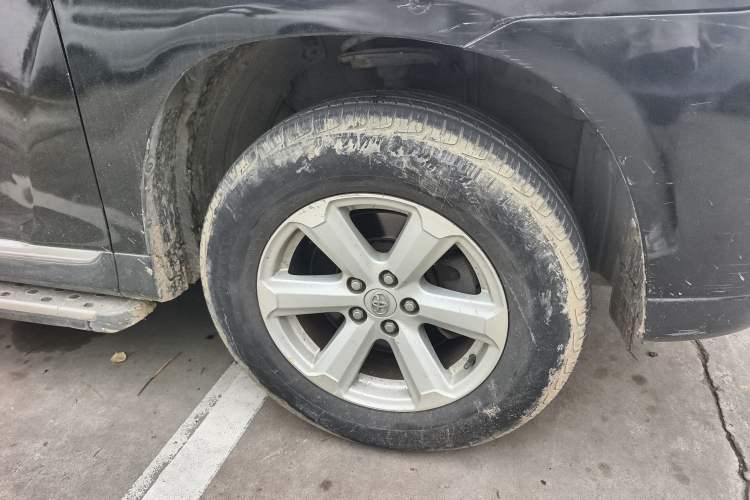 Used Toyota Highlander 2012 2.7L 2WD 5-Seater Elite Edition
