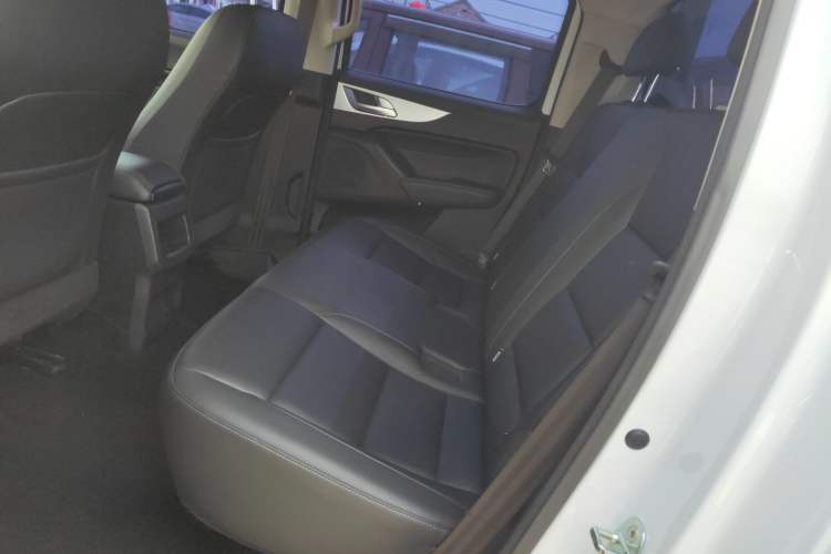 Used Great Wall Poer 2021 2.0T Commercial Version Automatic Diesel Two-Wheel Drive Elite Trim with Long Bed – GW4D20M
