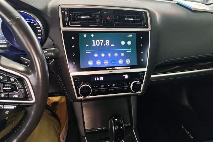 Used Subaru Outback 2018 2.5i Sport Navigation Edition with EyeSight
