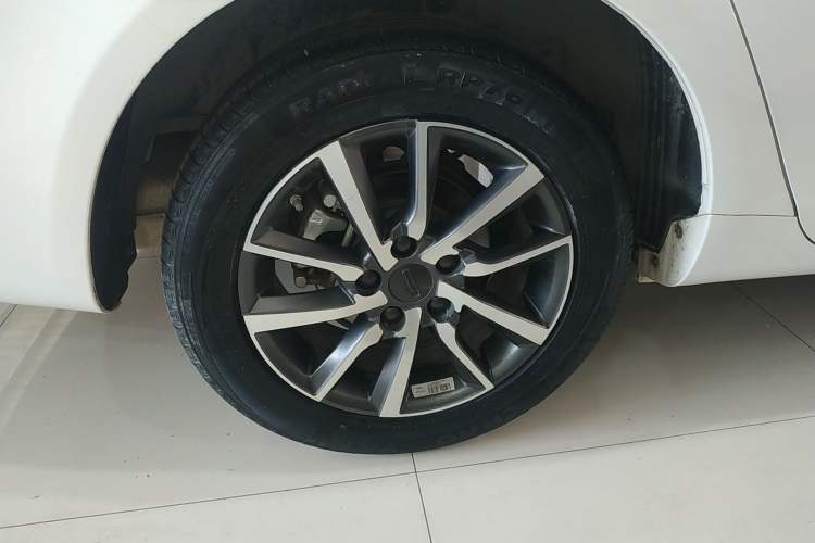 Used Geely Auto Emgrand 2020 1.5L CVT Upward Version
